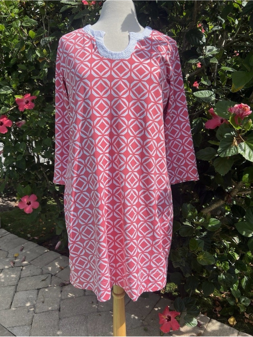 Women's Pink Geometric Shift Dress